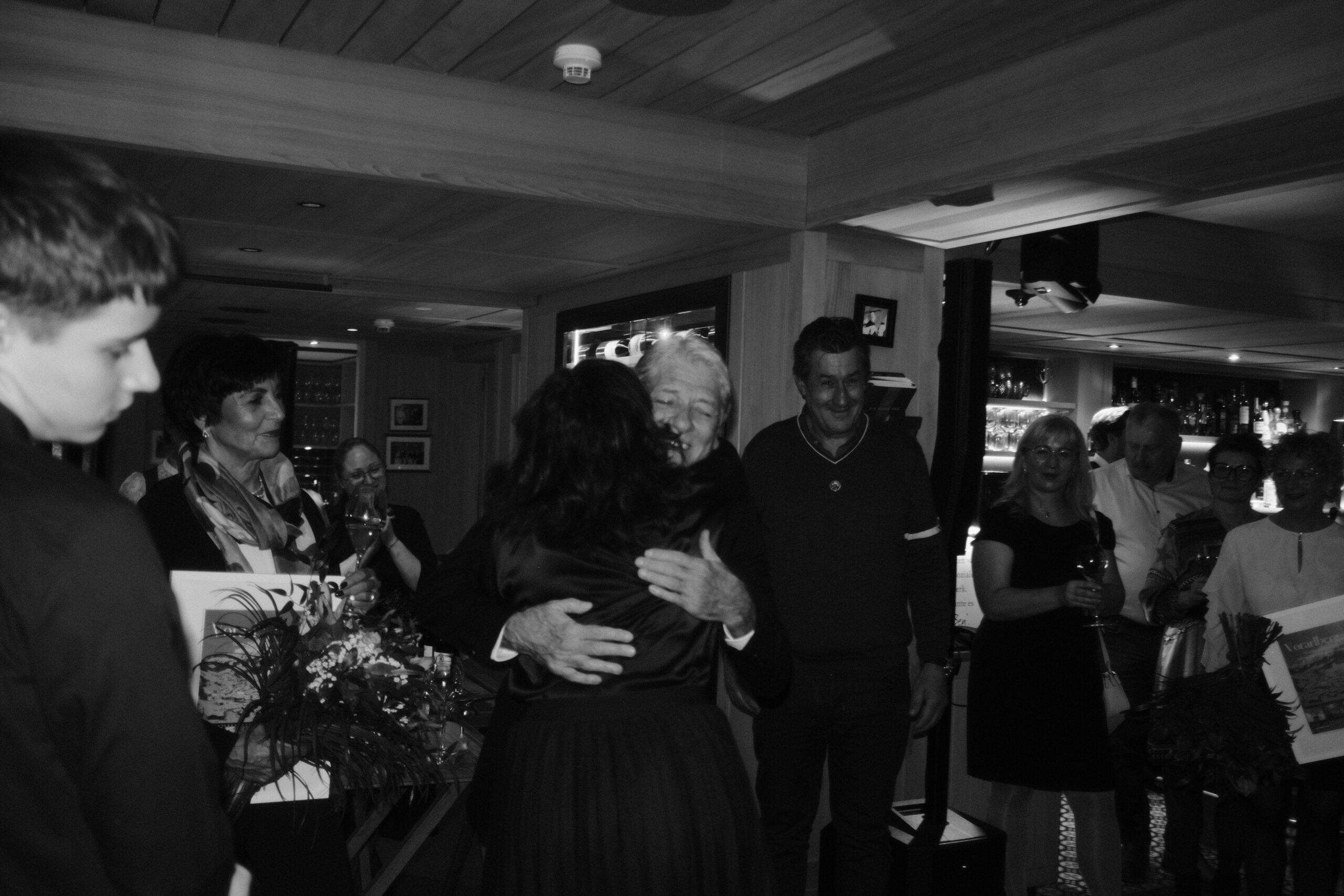 57032B7A-0B7F-48BE-AB03-2C577956687D-18488-000001A445246F53